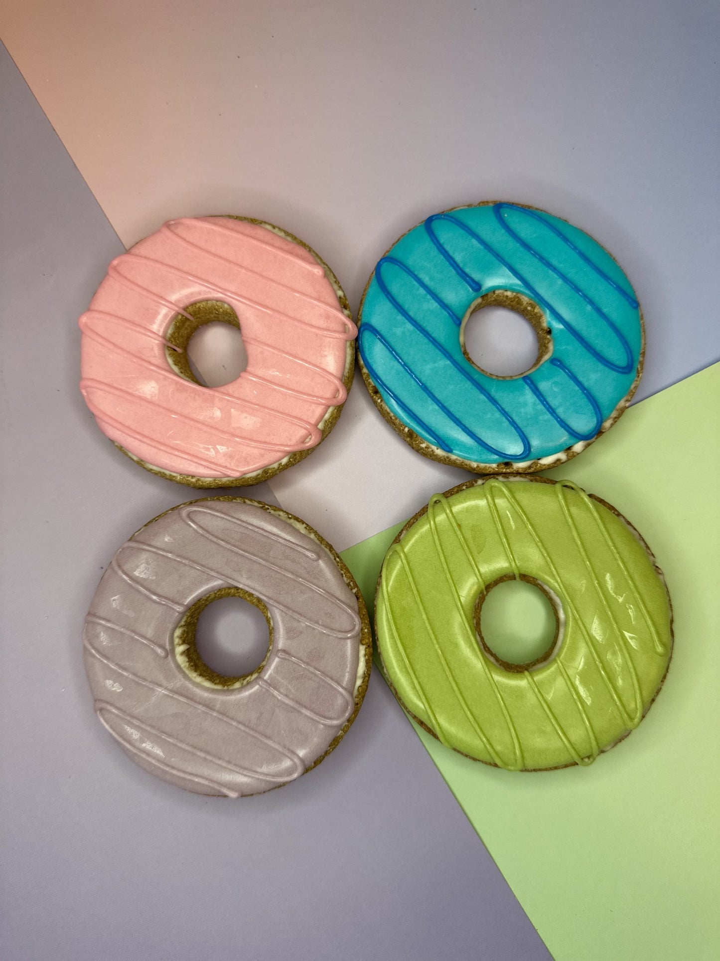 Pastel Cookie Doughnut Biscuits