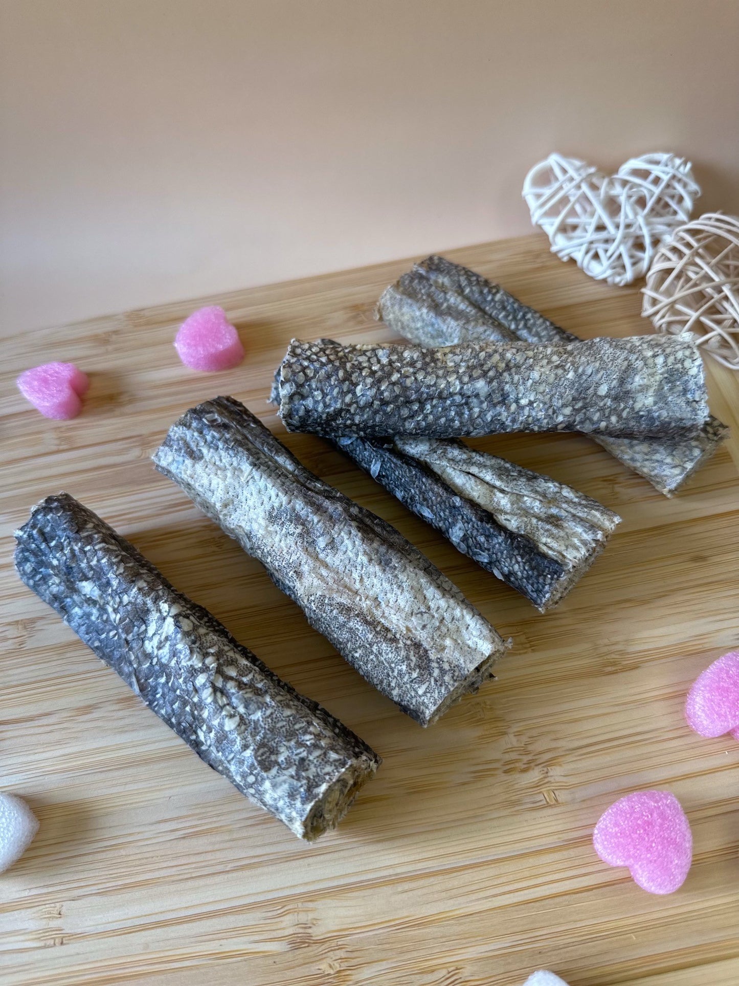 Fish Skin Rolls