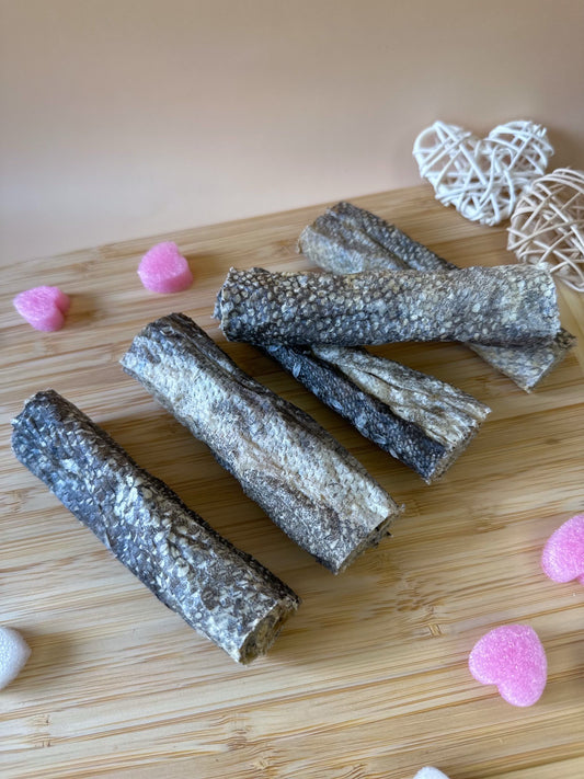 Fish Skin Rolls