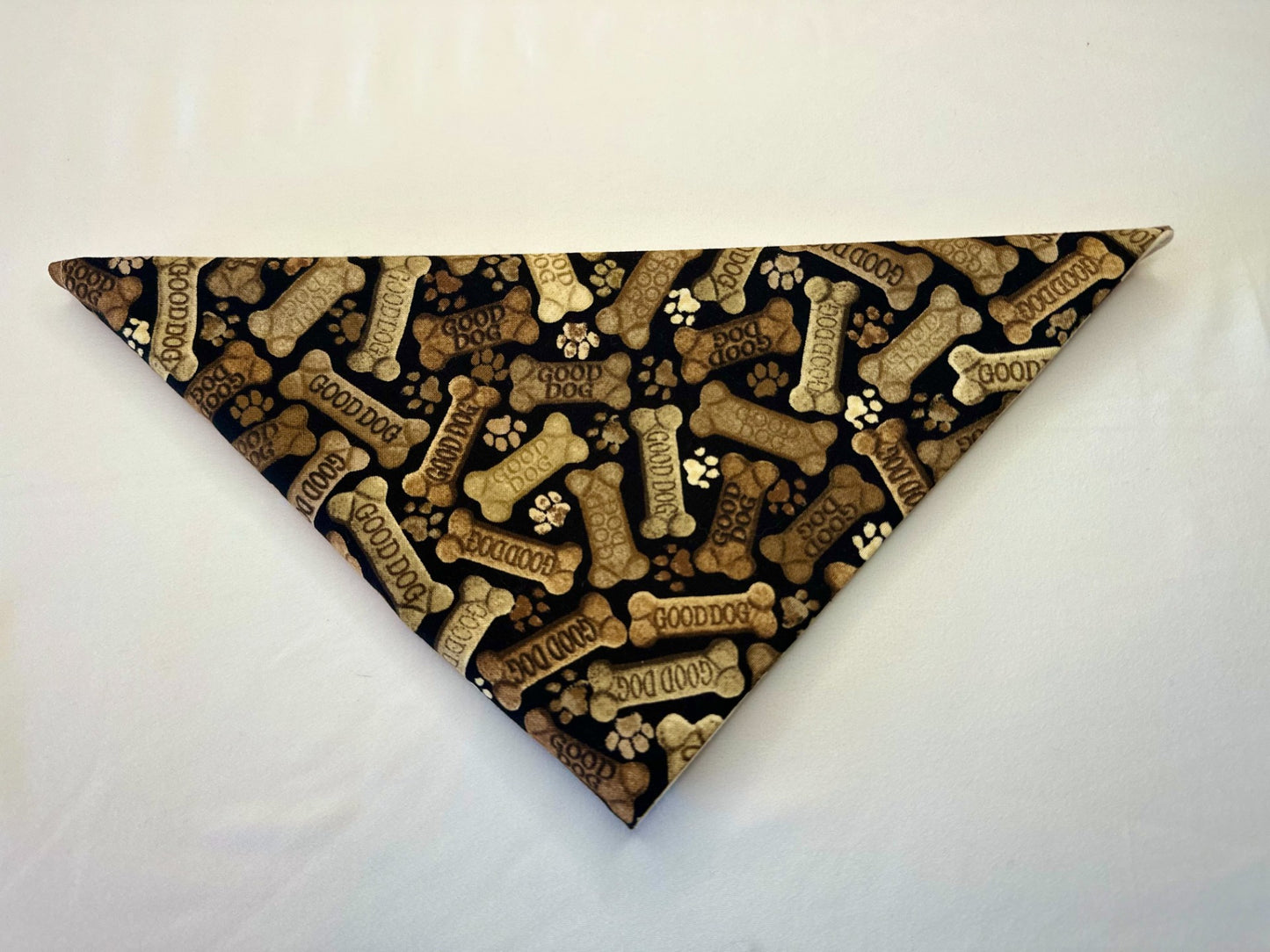 'Good Dog'/Paw Print Bandana