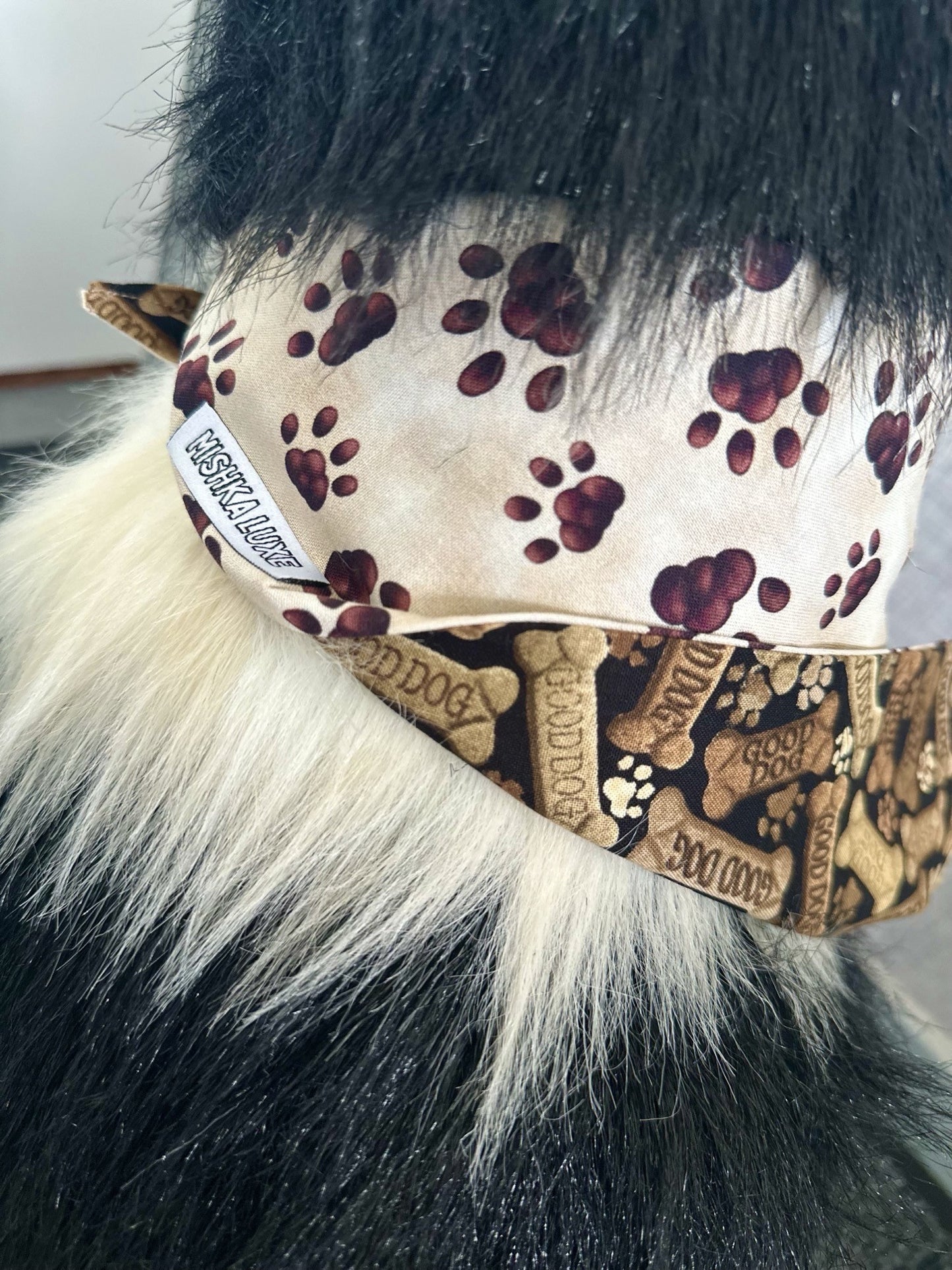 'Good Dog'/Paw Print Bandana